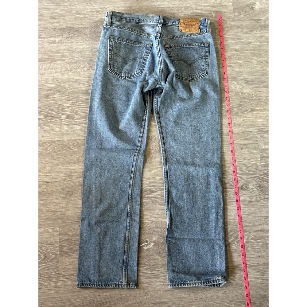 Vintage Levi's 501 light wash jeans W31 L30 - Picture 7 of 10